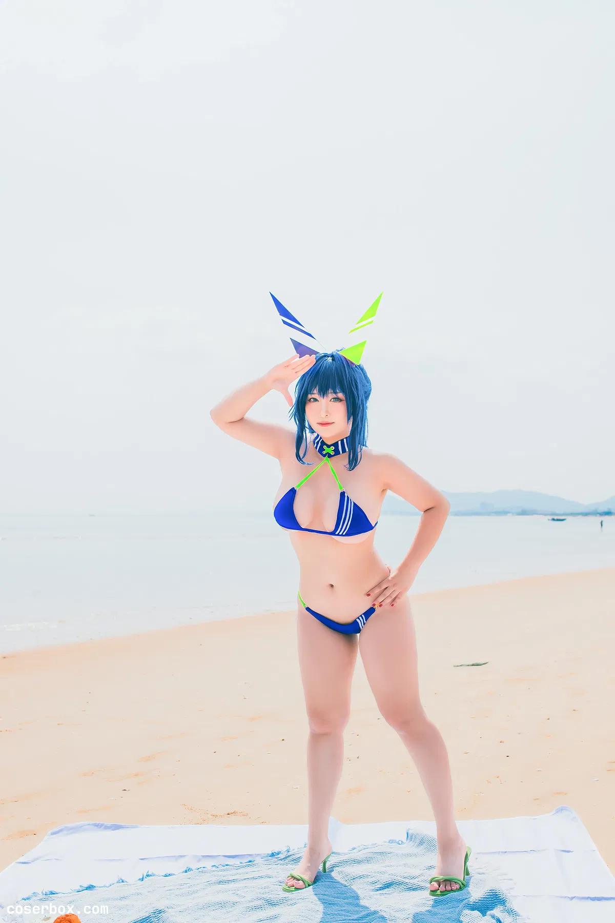 洛璃 LoLiSAMA 2025.01.13 热恋的盛夏 花园泳装 - 2