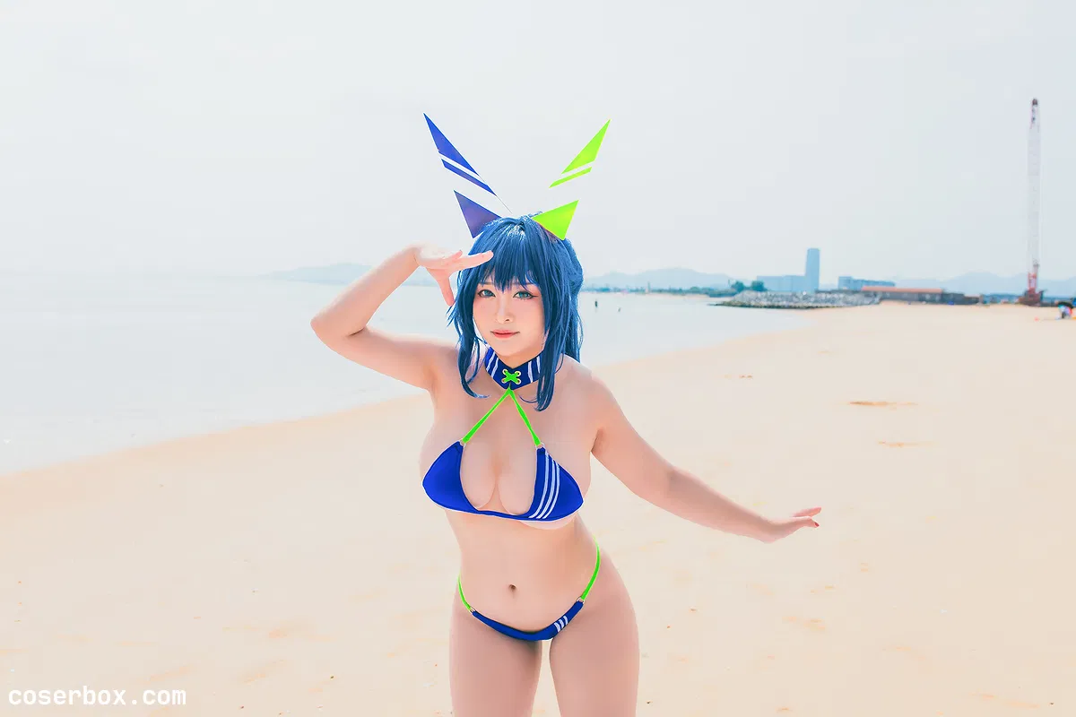 洛璃 LoLiSAMA 2025.01.13 热恋的盛夏 花园泳装 - 1