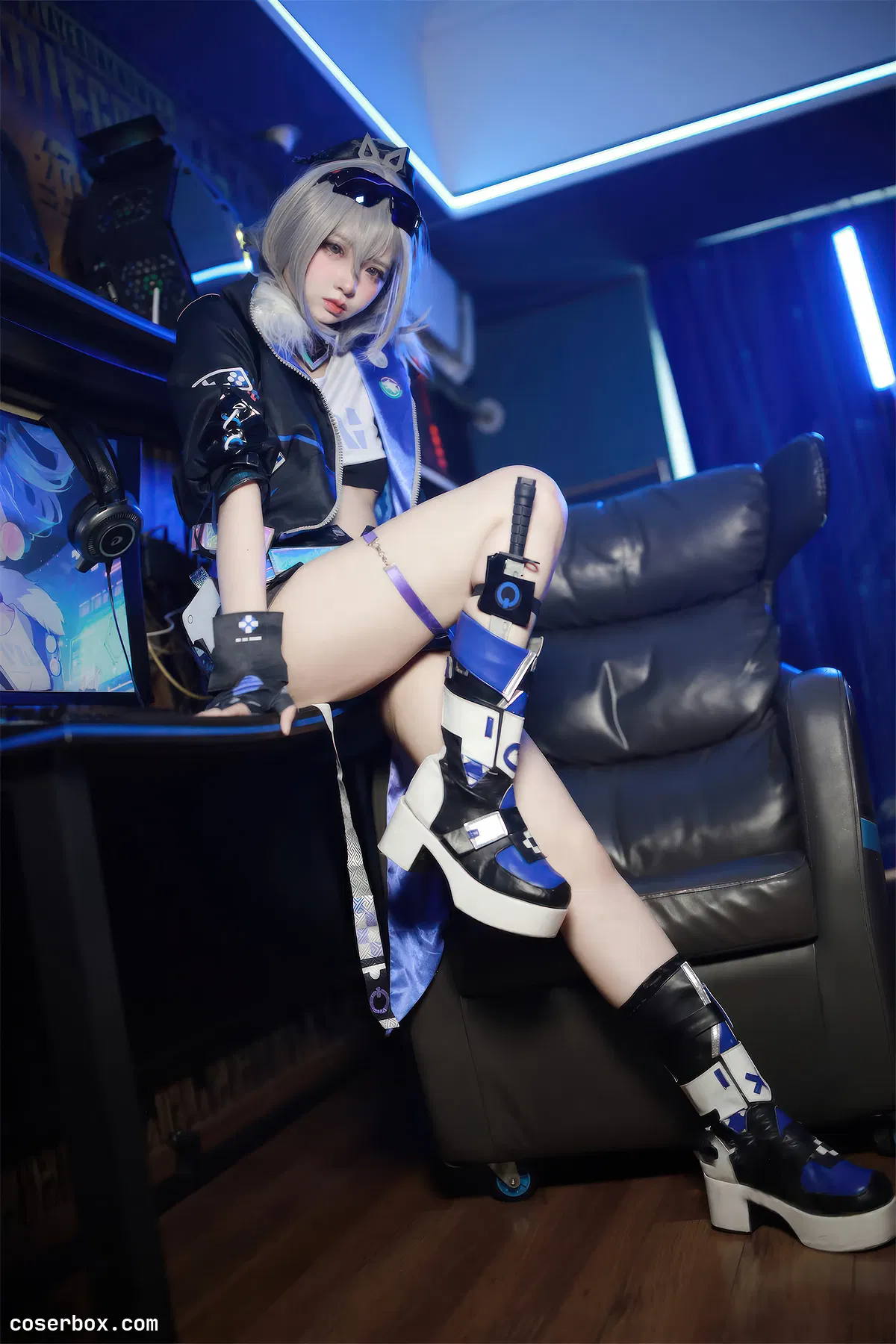 疯猫ss 2025.01.08 少女衣橱 银狼 - 1