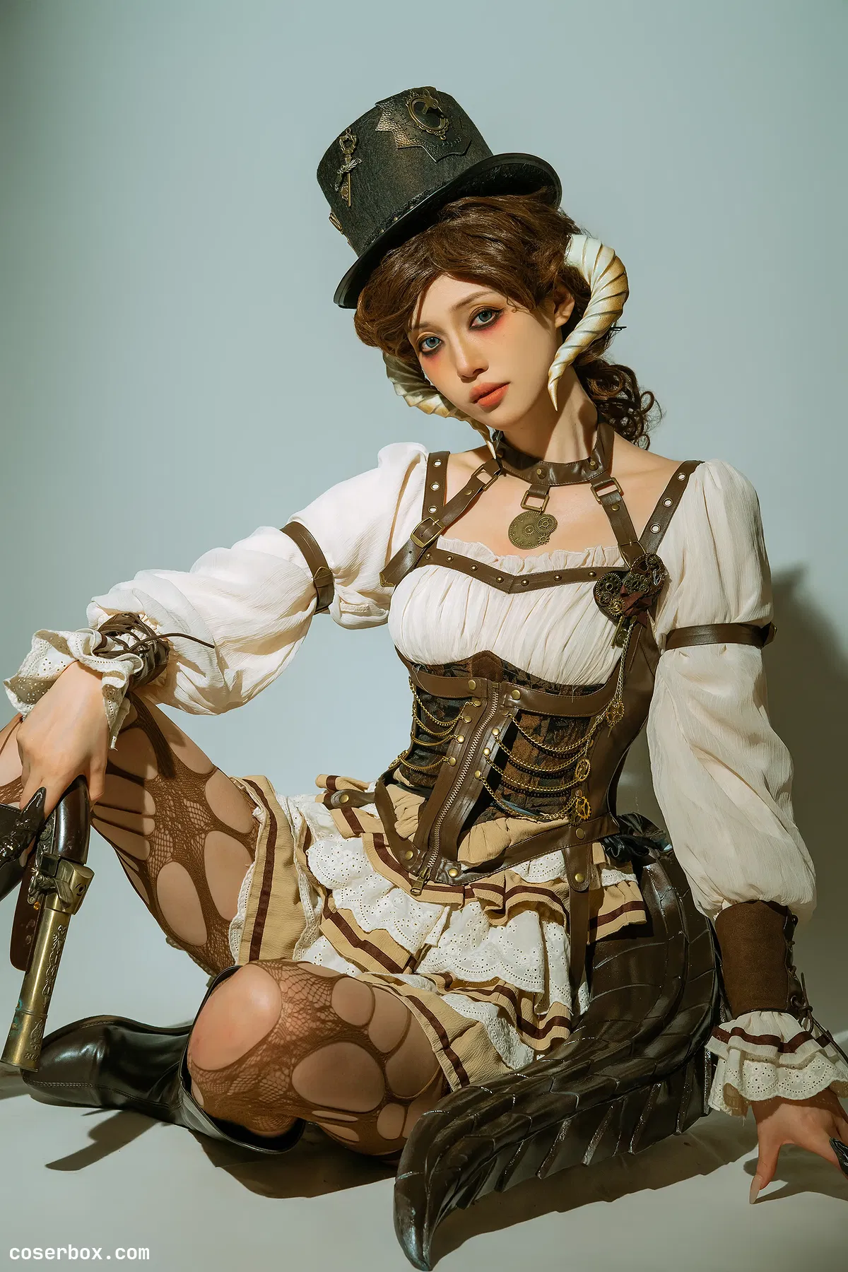 菠萝 2025.01.22 阿留塔斯·菲尼 - 2