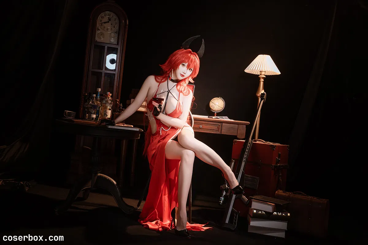 面饼仙儿 2025.01.26 Nikke 小红帽礼服 - 2