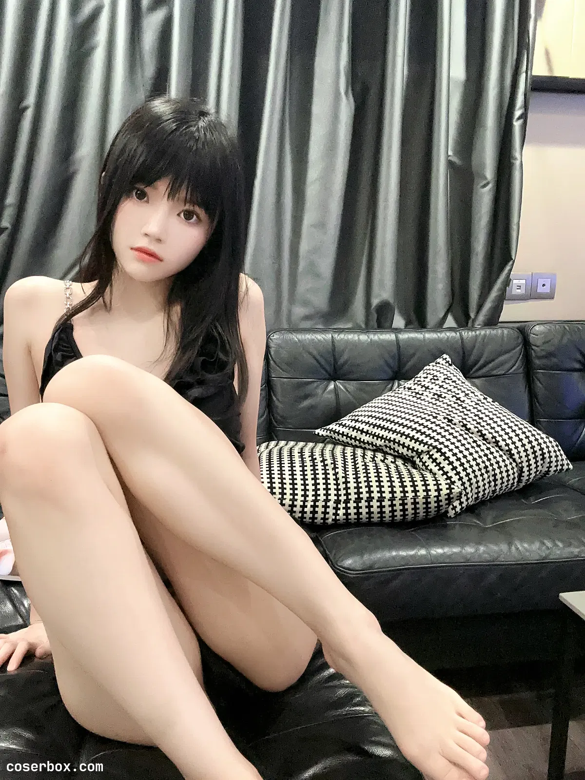 桜桃喵 2025.03.04 银色高跟鞋 - 2