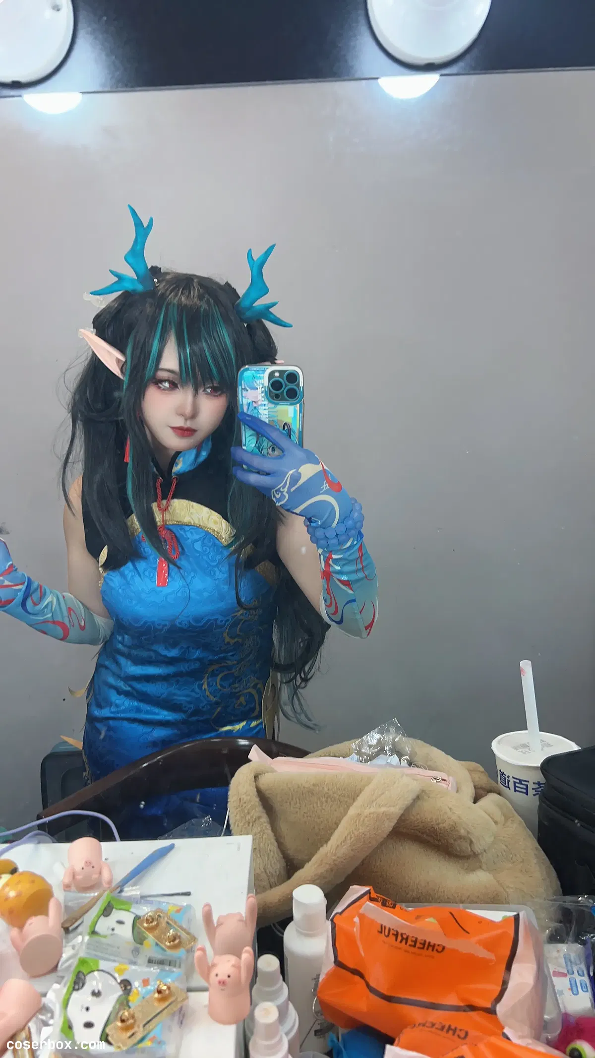 小和甜酒 2025.03.15 橙风千雅 明日方舟年夕旗袍双人御守 自拍 - 1