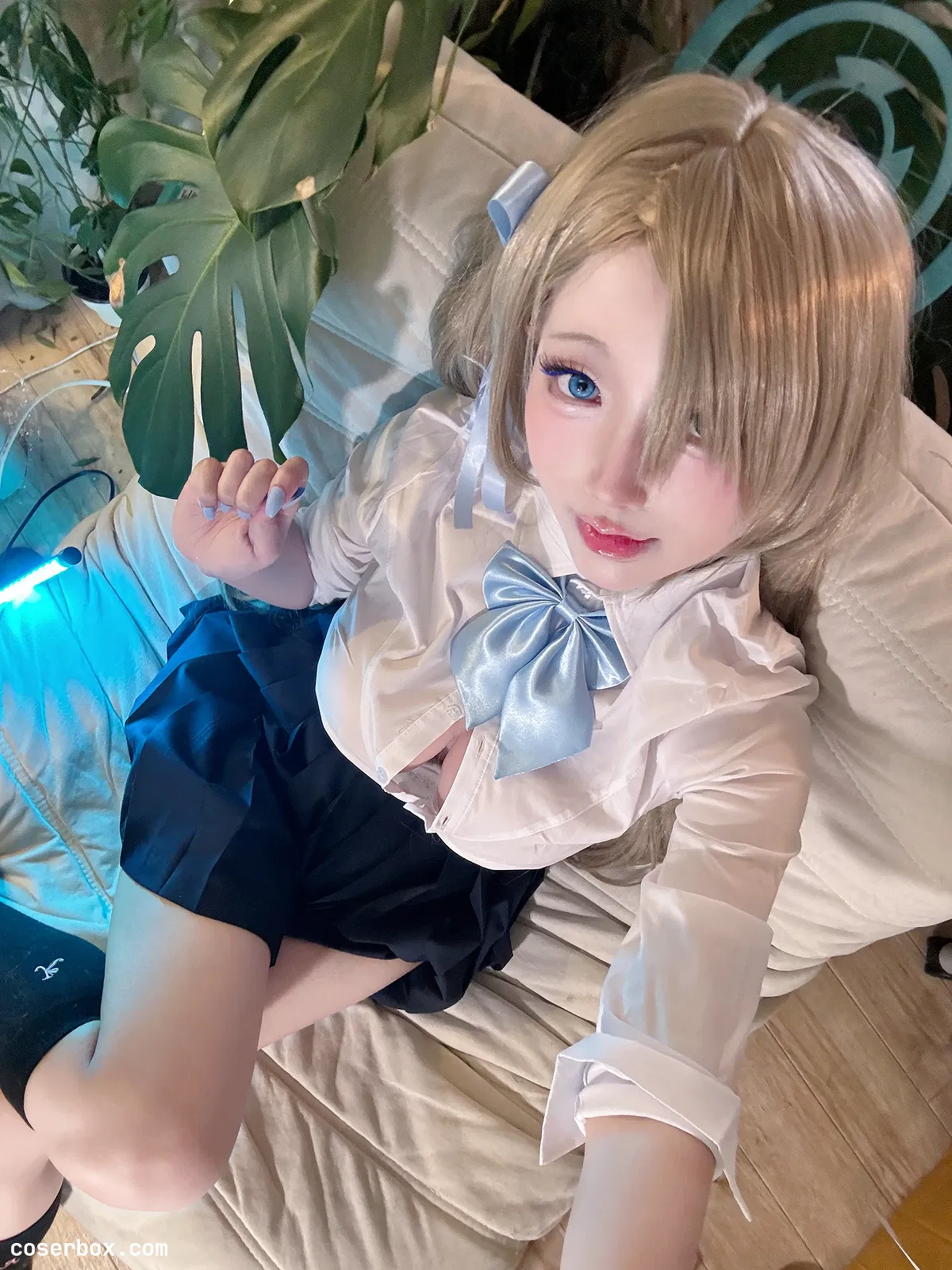 切切celia 2025.03.17 明日奈制服自拍 - 1