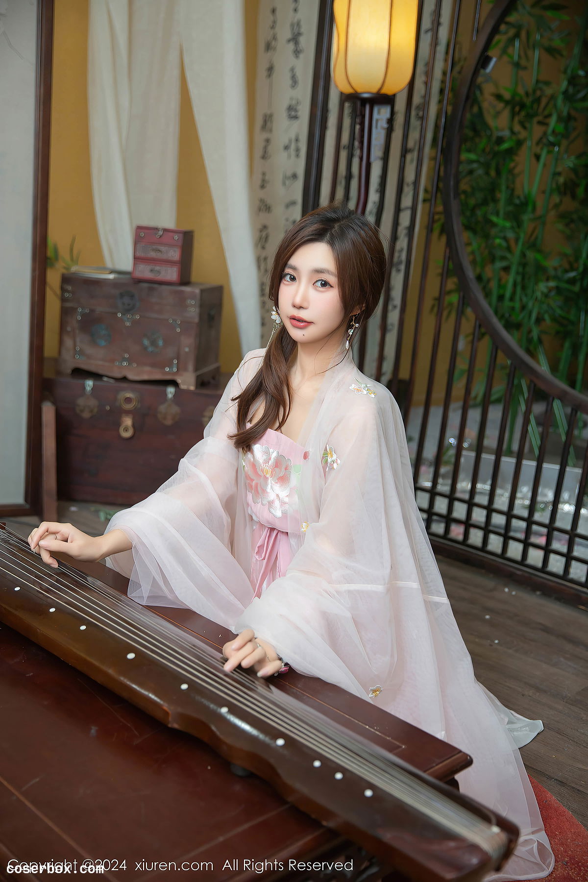 XiuRen秀人网 2024.11.20 NO.9475 绮里嘉ula 古风美腿 [81P 810MB] - 1