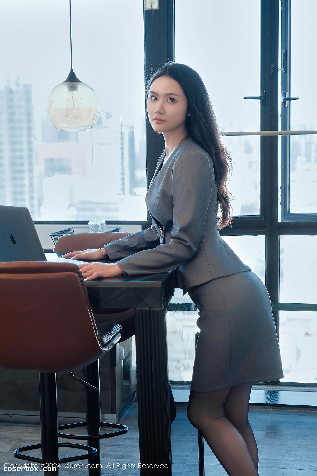 XiuRen秀人网 2024.11.14 NO.9444 方子萱 美腿黑丝 [81P 900MB] - 2