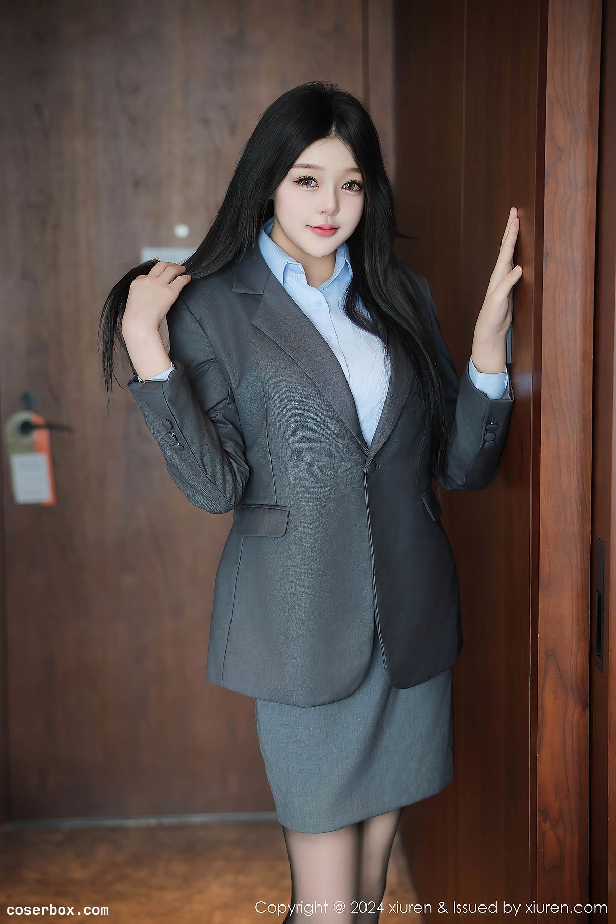 XiuRen秀人网 2024.11.15 NO.9453 柚柚小奶瓶 黑丝美腿 [74P 819MB] - 2