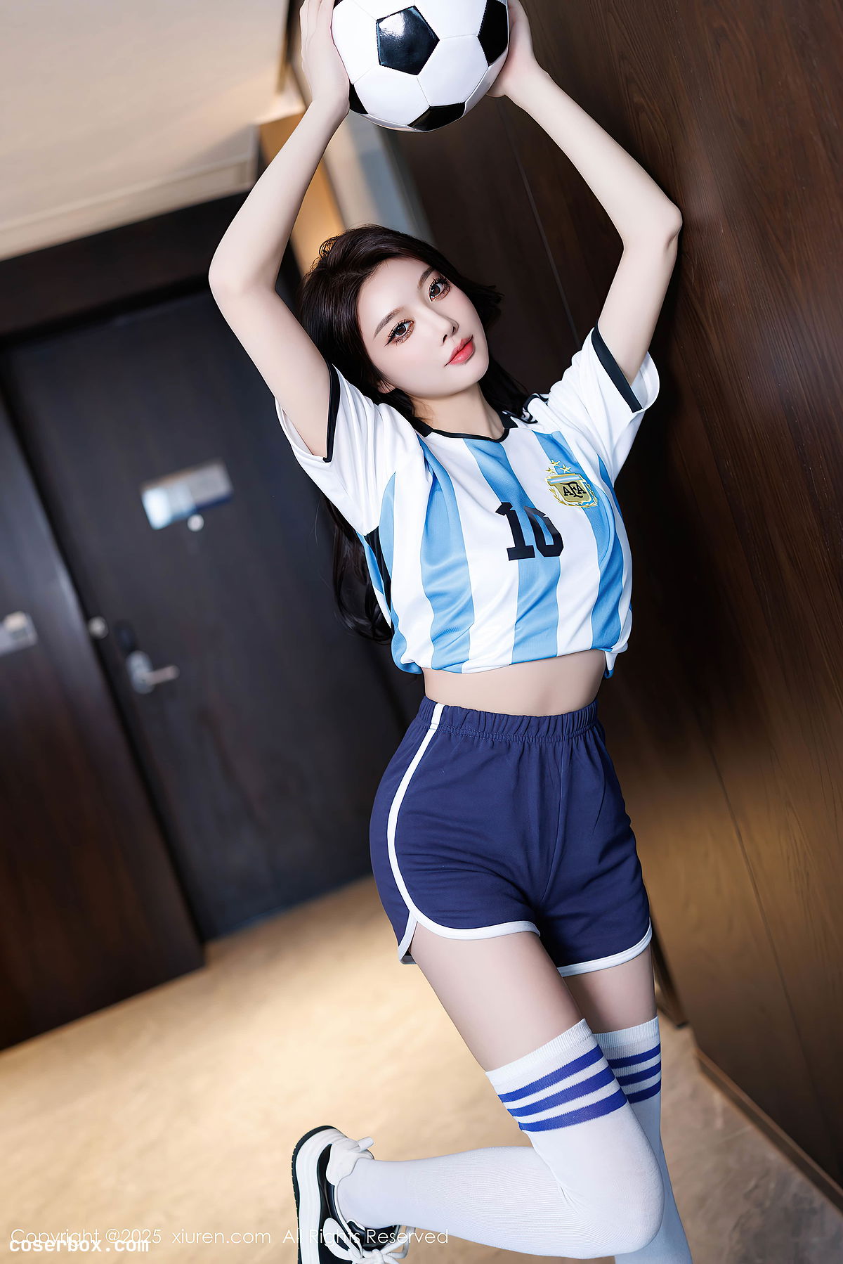 XiuRen秀人网 2025.01.03 NO.9706 杨晨晨Yome [100P 895MB] - 1