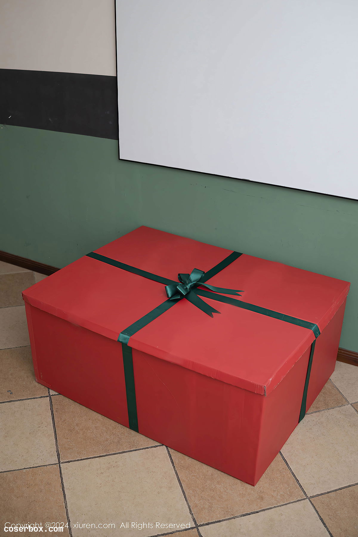 XiuRen秀人网 2024.12.25 NO.9657 杏子Yada [83P 776MB] - 1