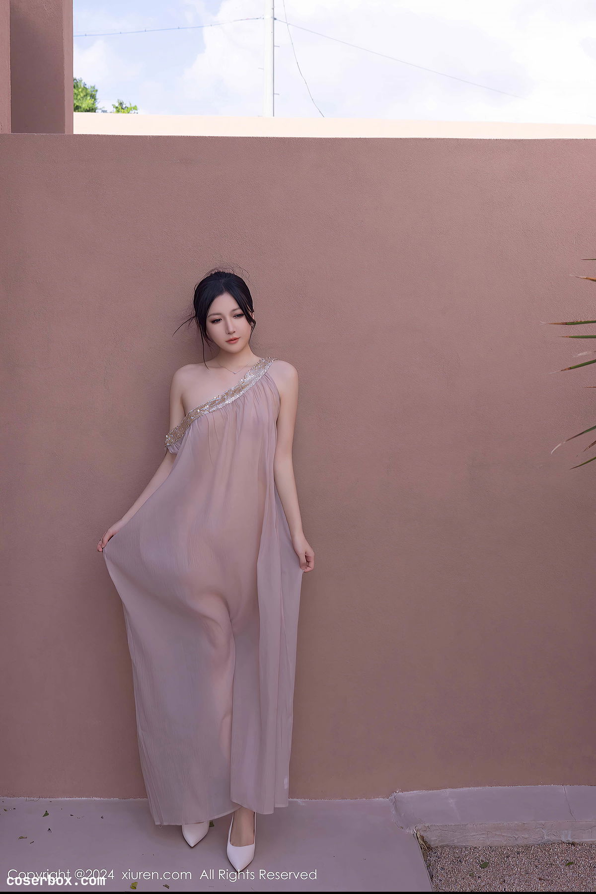 XiuRen秀人网 2024.11.22 NO.9492 鱼子酱Fish 美腿性感 [88P 909MB] - 2