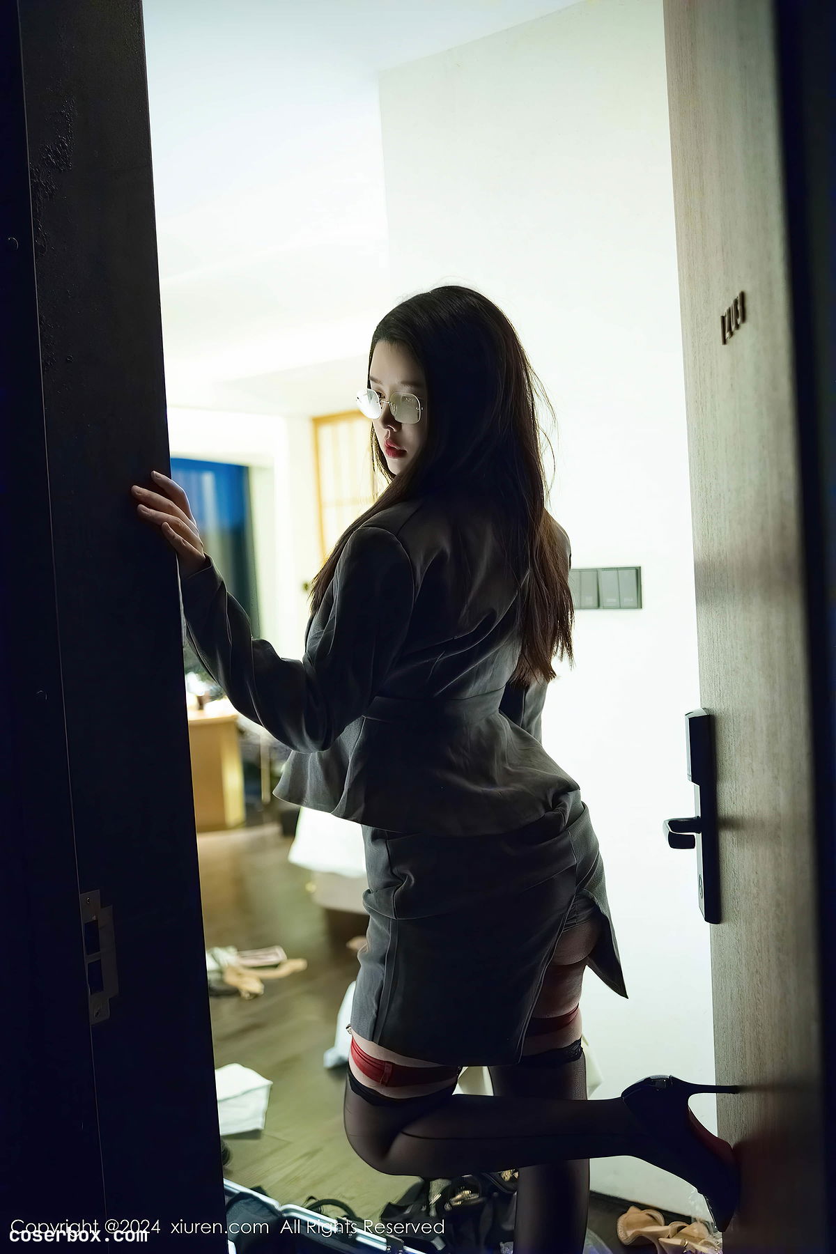 XiuRen秀人网 2024.10.15 NO.9287 樱桃小犊子 [48P 391MB] - 2