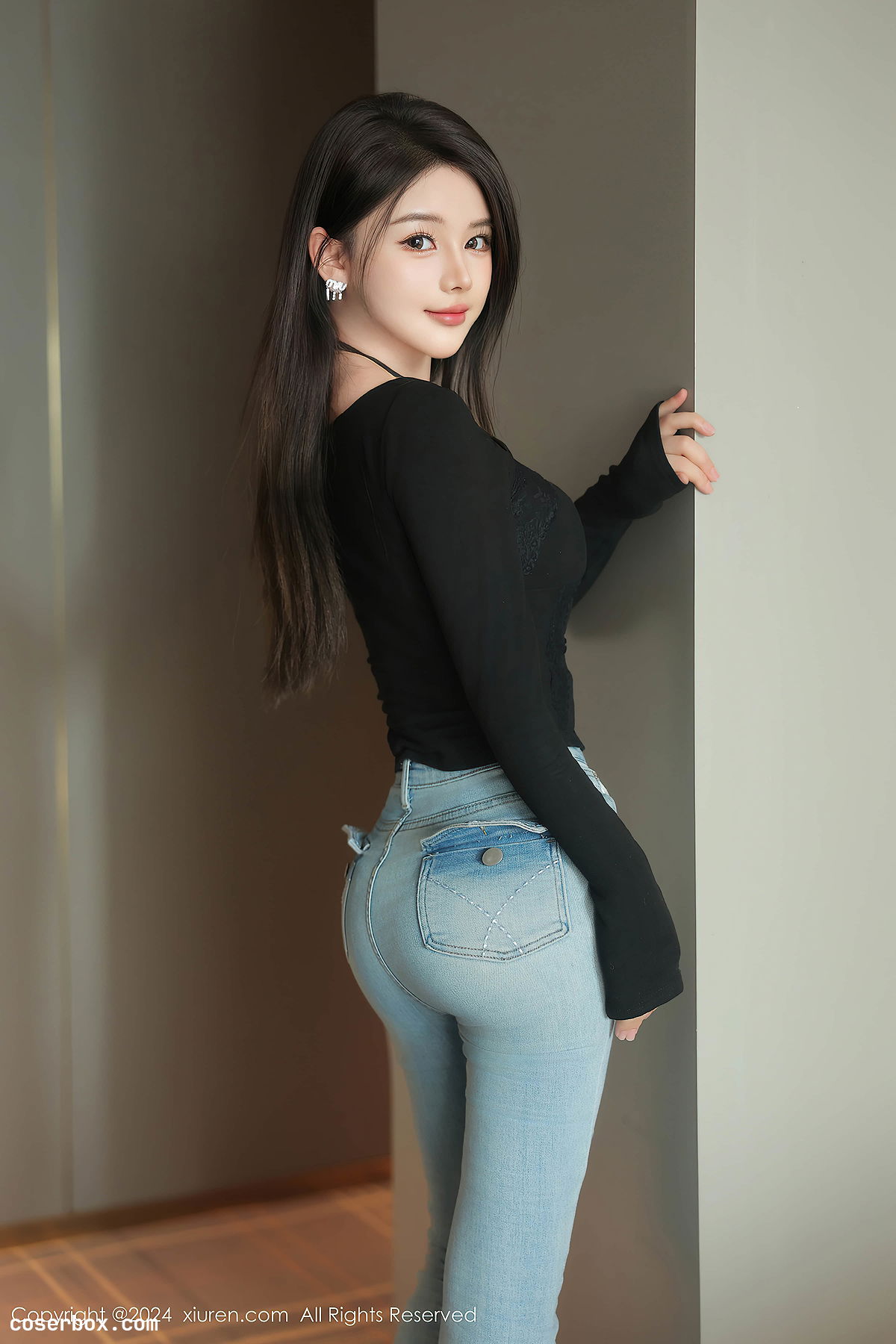 XiuRen秀人网 2024.12.27 NO.9666 爱酱里 [78P 763MB] - 2