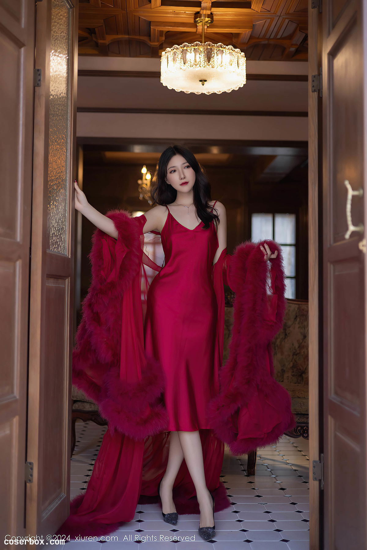 XiuRen秀人网 2024.11.08 NO.9422 鱼子酱Fish 美腿性感 [81P 778MB] - 1