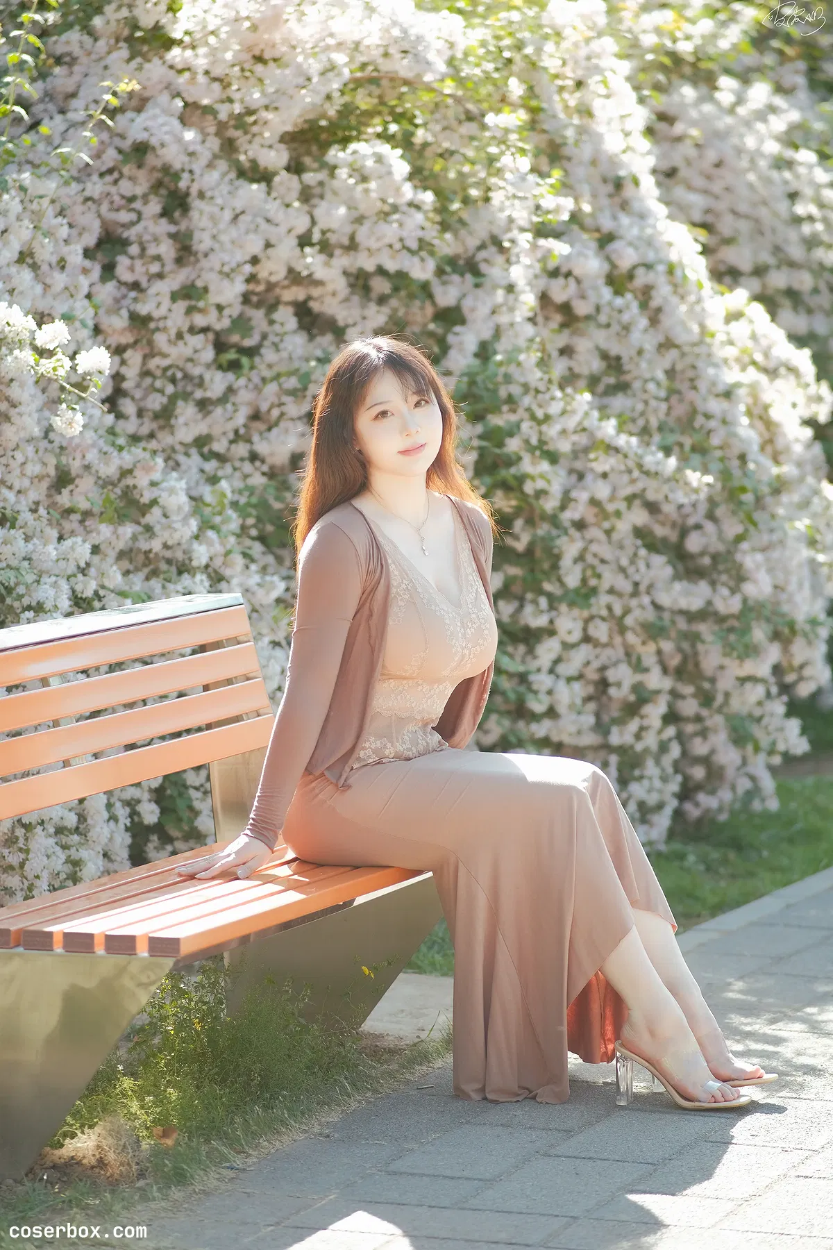 皮皮奶 2025.04.04 猥实人妻 - 1