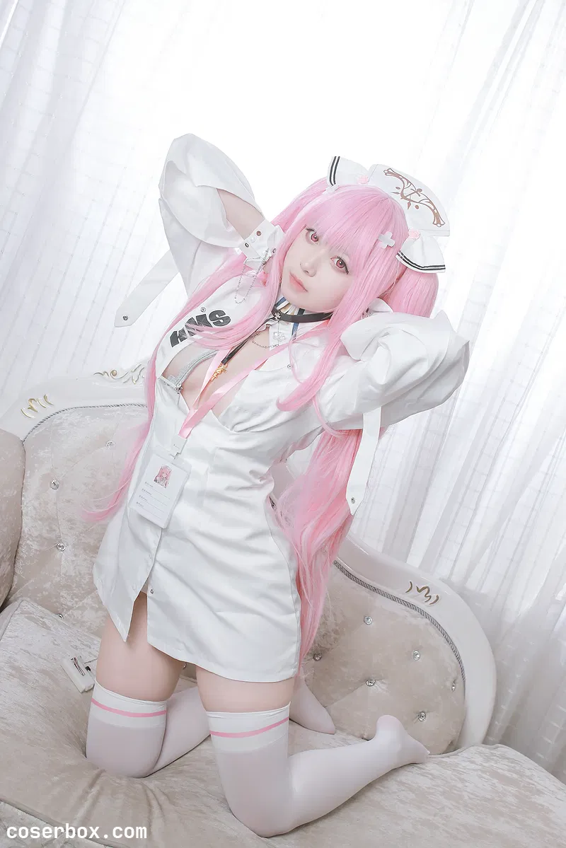 朝雾爱 2025.05.30 英仙座护士服