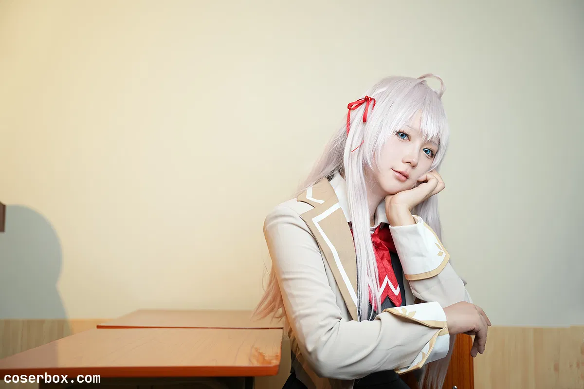 喜欢爱理吗 2025.06.24 不时以俄语轻声遮羞的邻座艾莉同学 - 1