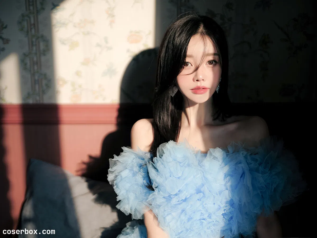 孙允珠 2025.07.01 蓝钻琉璃绣球蕊香拜占庭礼裙 - 2