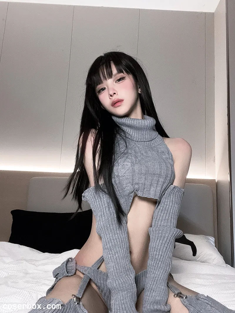 果咩酱w 2025.07.22 灰灰毛衣