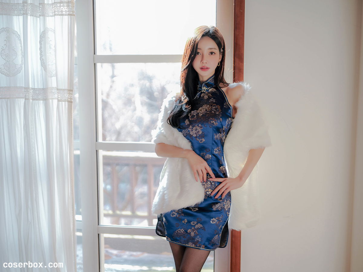 孙允珠 2025.08.05 绀青蓝黛素凝雅霜芙蓉旗袍裙 - 2