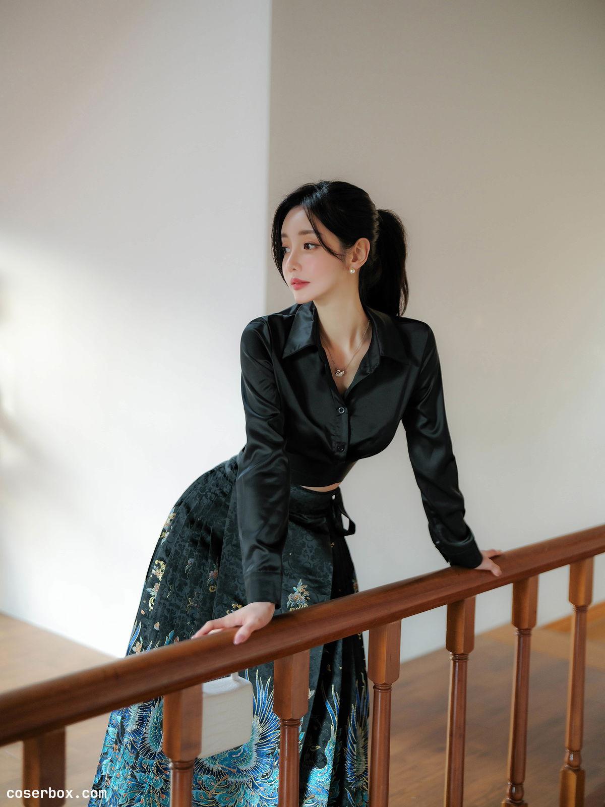 孙允珠 2025.08.04 青龙鸾凤藏蓝雕纹古风马面裙 - 1