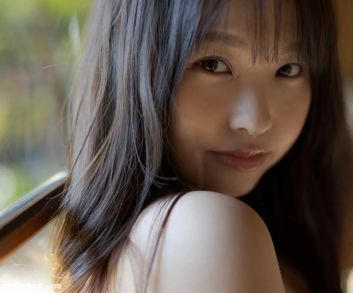 Weekly 2025.08.17 本郷柚巴「ホンマに好き。」 - 2