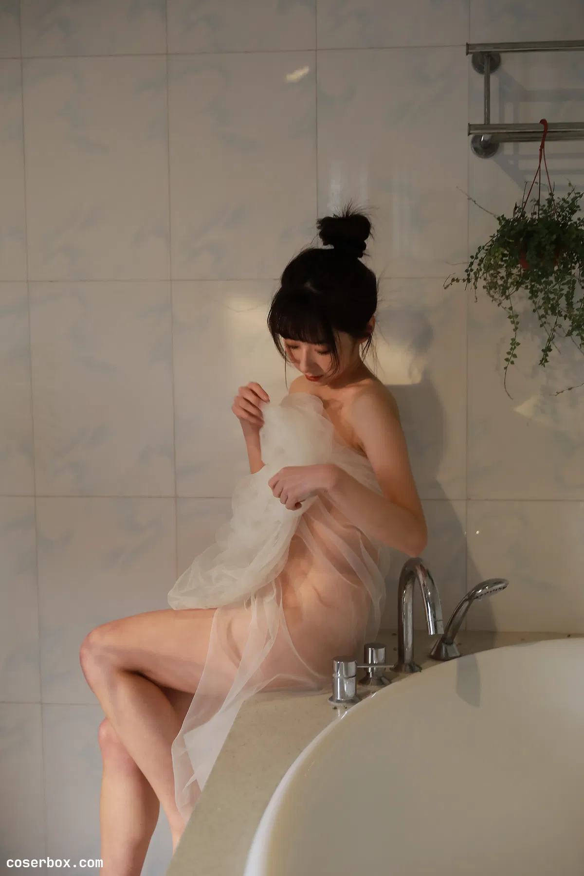 苗苗 2025.09.03 鎏金凤尾 清新版 - 1