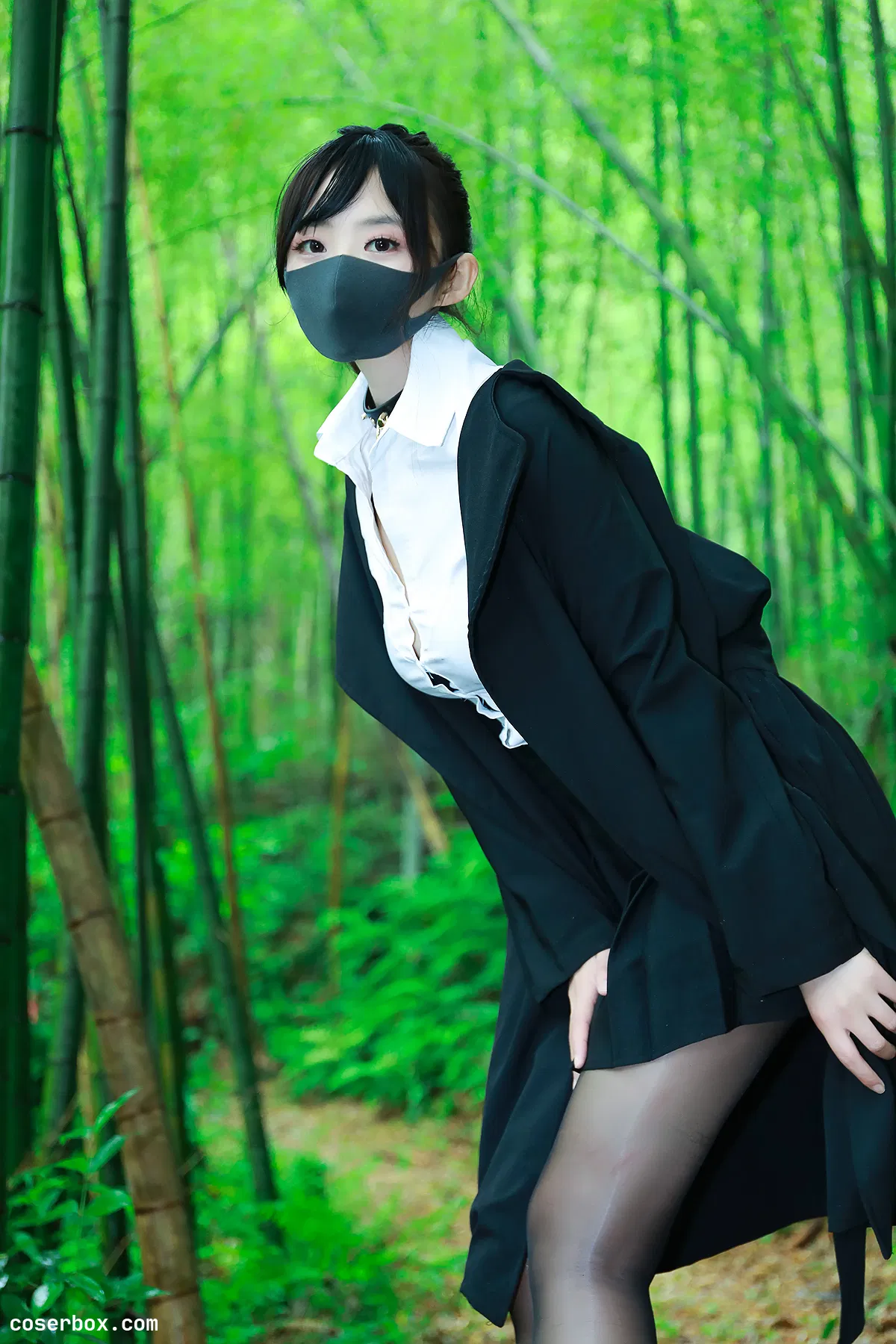 李佳 2025.08.25 黑百褶裙森林 清新版 - 2