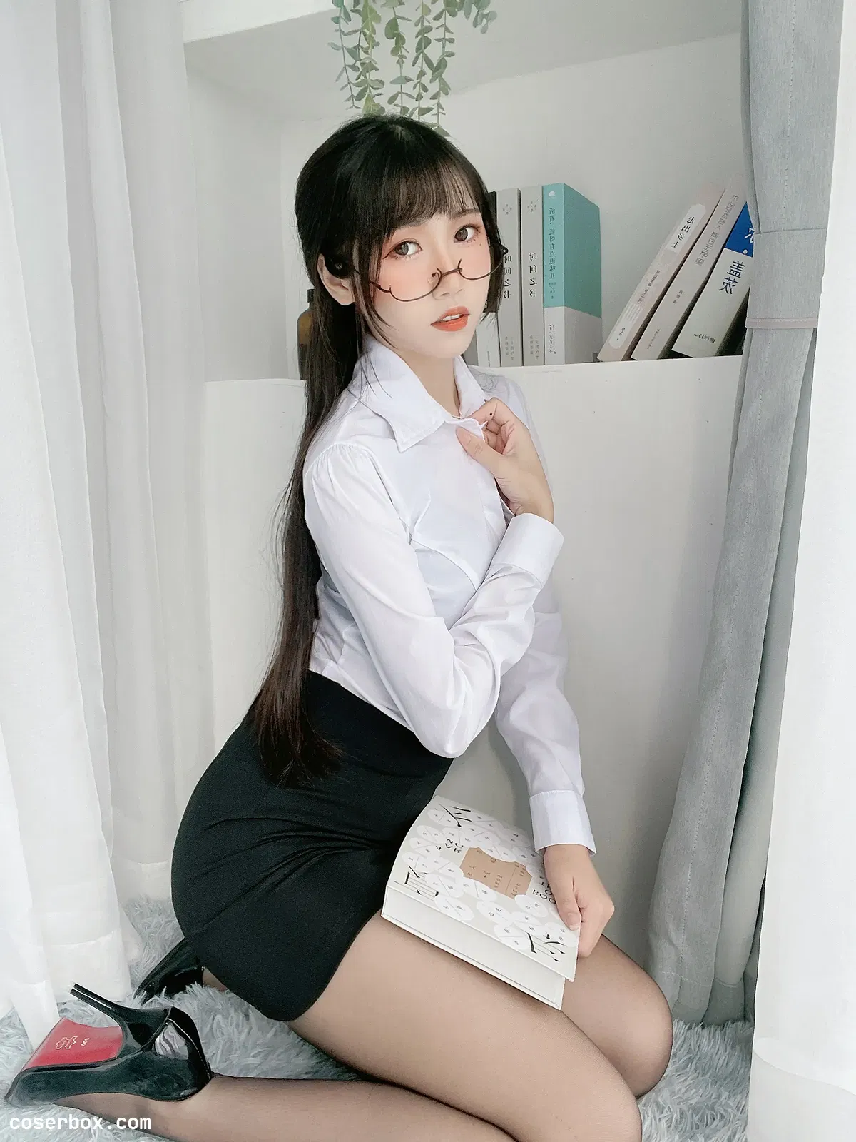 不呆猫 2025.08.27 黑丝包臀OL - 2