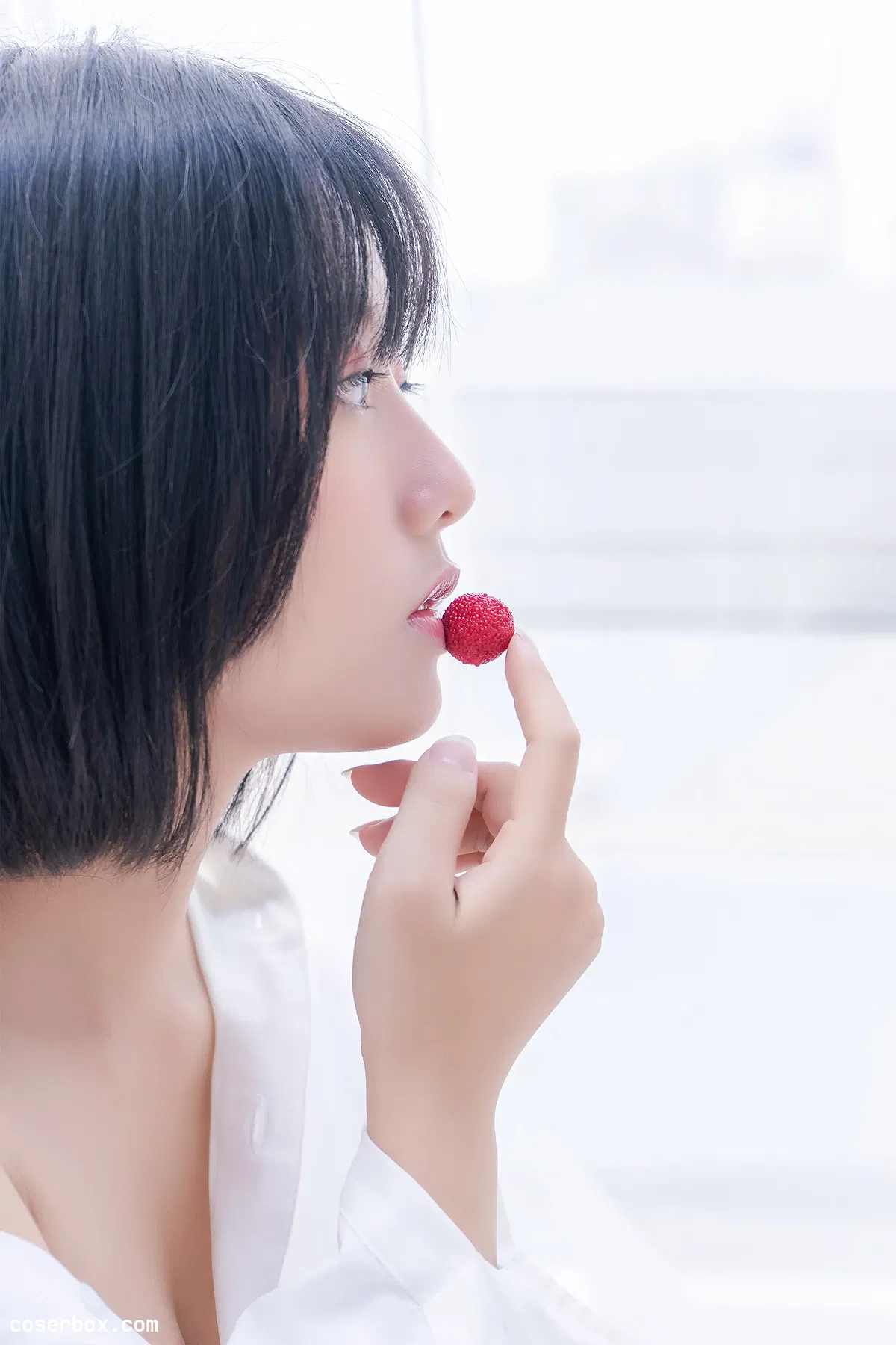 Messie Huang 2025.09.25 Boyfriend's shirt 男朋友的衬衫 - 2