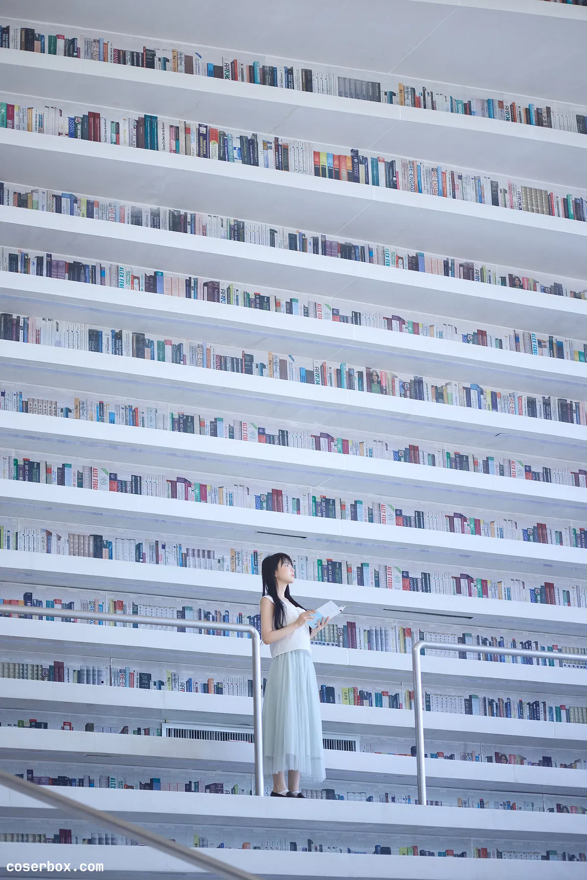 Shika小鹿鹿 2025.09.29 图书馆 - 1