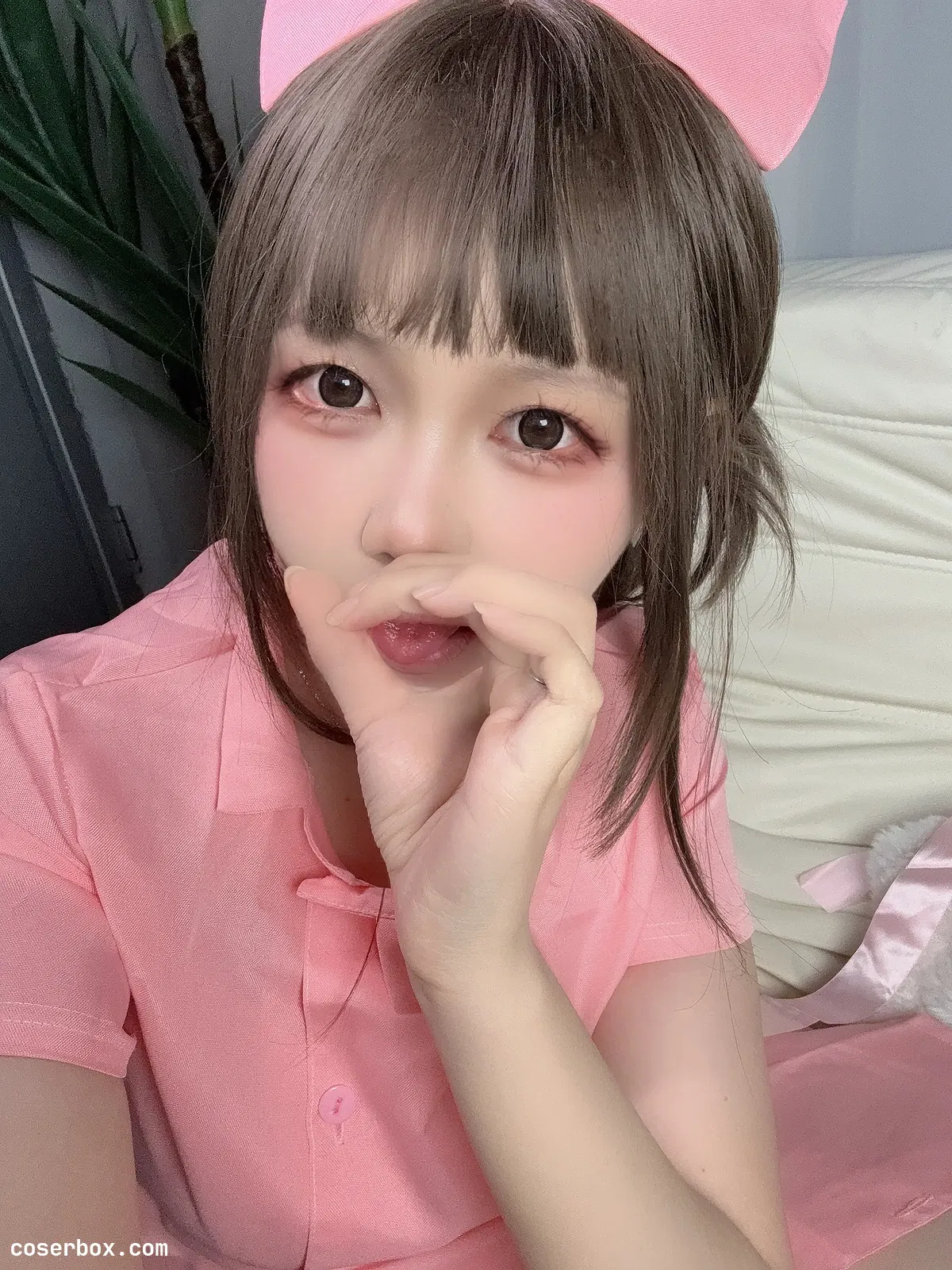 洛桑w伊梓 2025.10.09 25年7月会员专属 粉护士 - 1