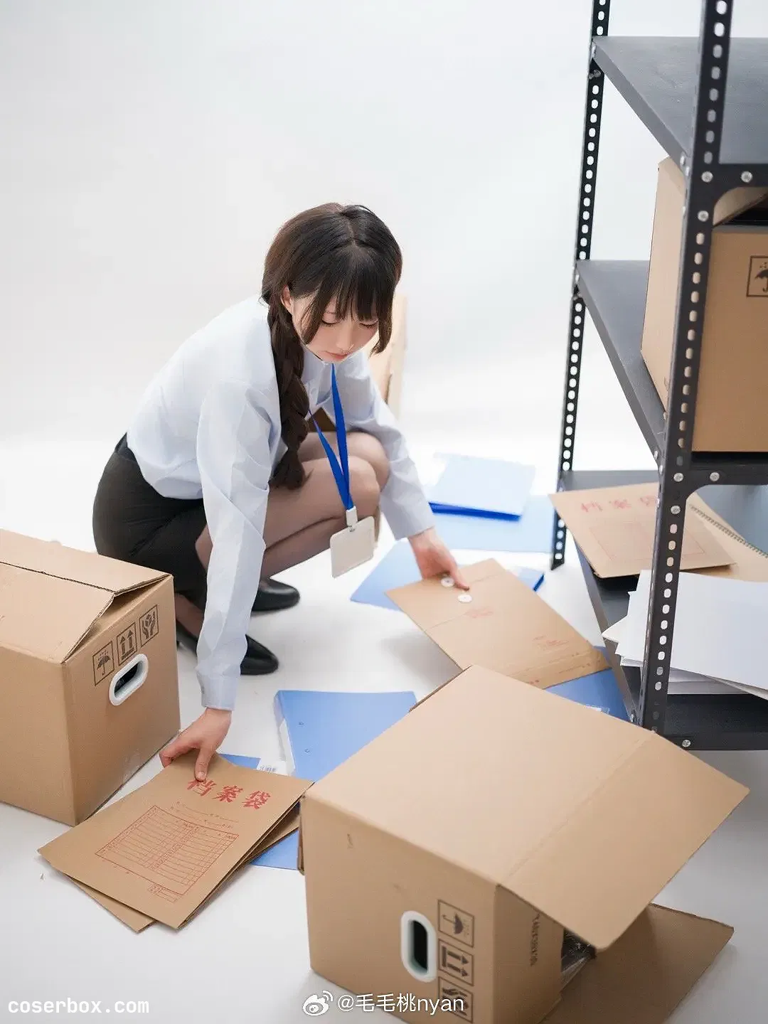 毛毛桃nyan 2025.10.08 笨蛋OL - 1