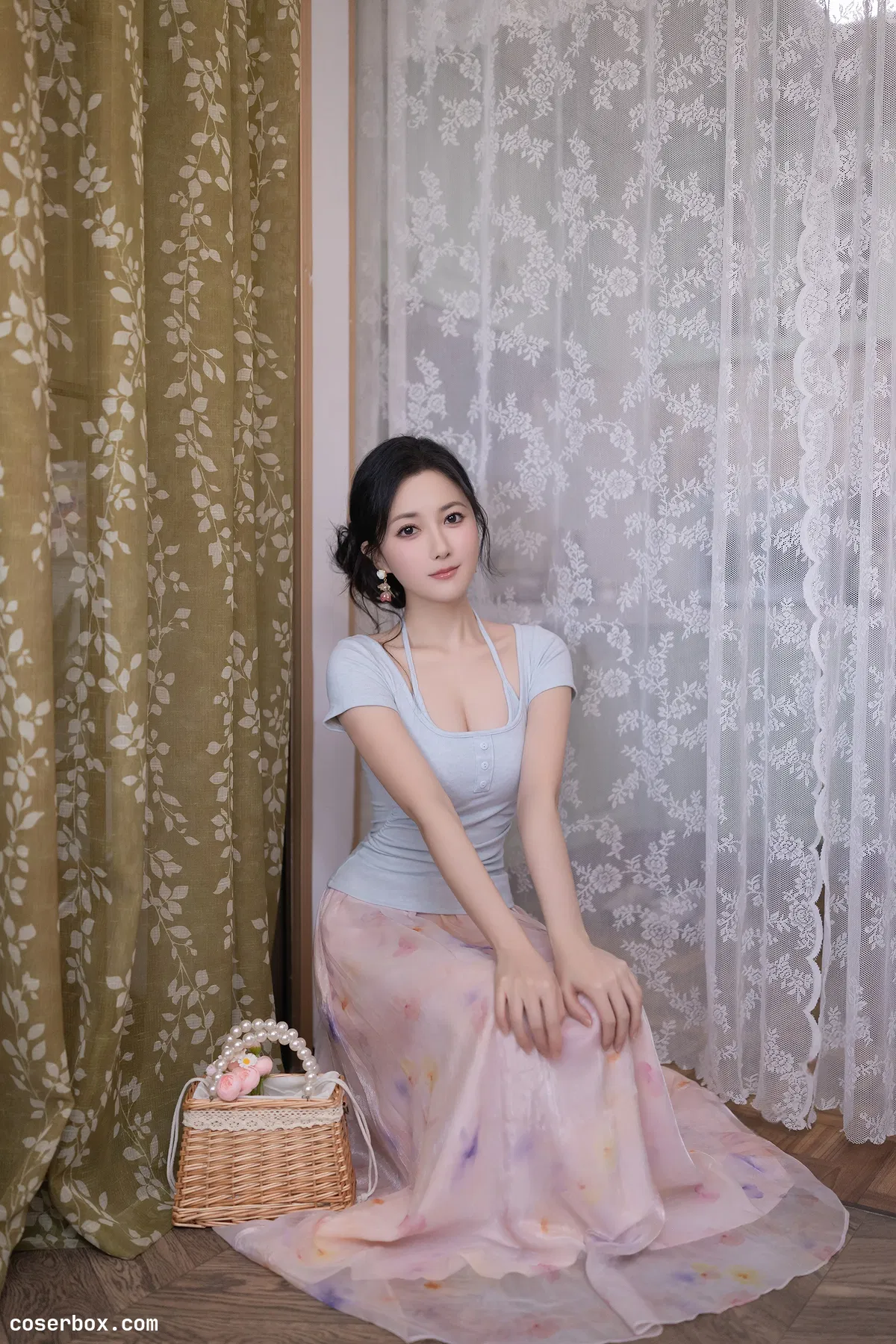 鱼子酱Fish 2025.11.06 内购私拍 森系 - 2