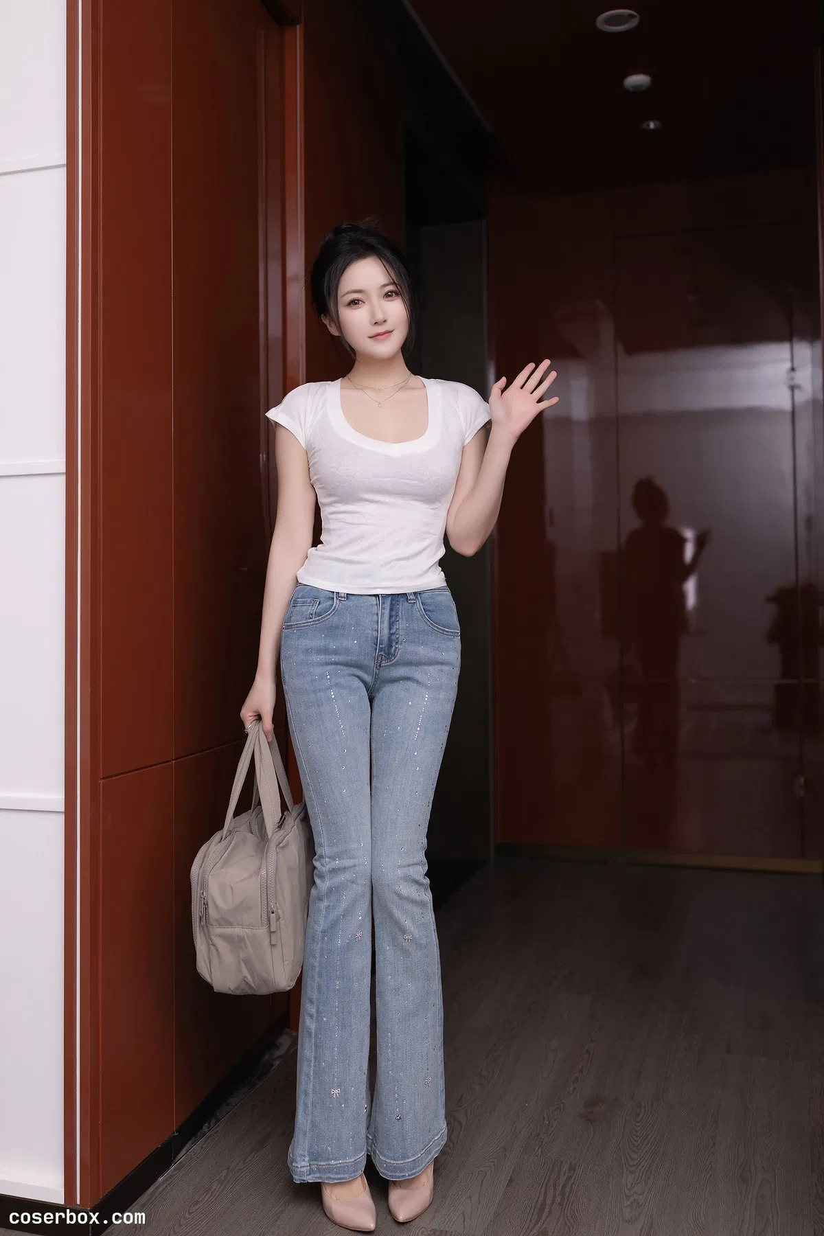 鱼子酱Fish 2025.12.06 内购私拍 借宿 - 1