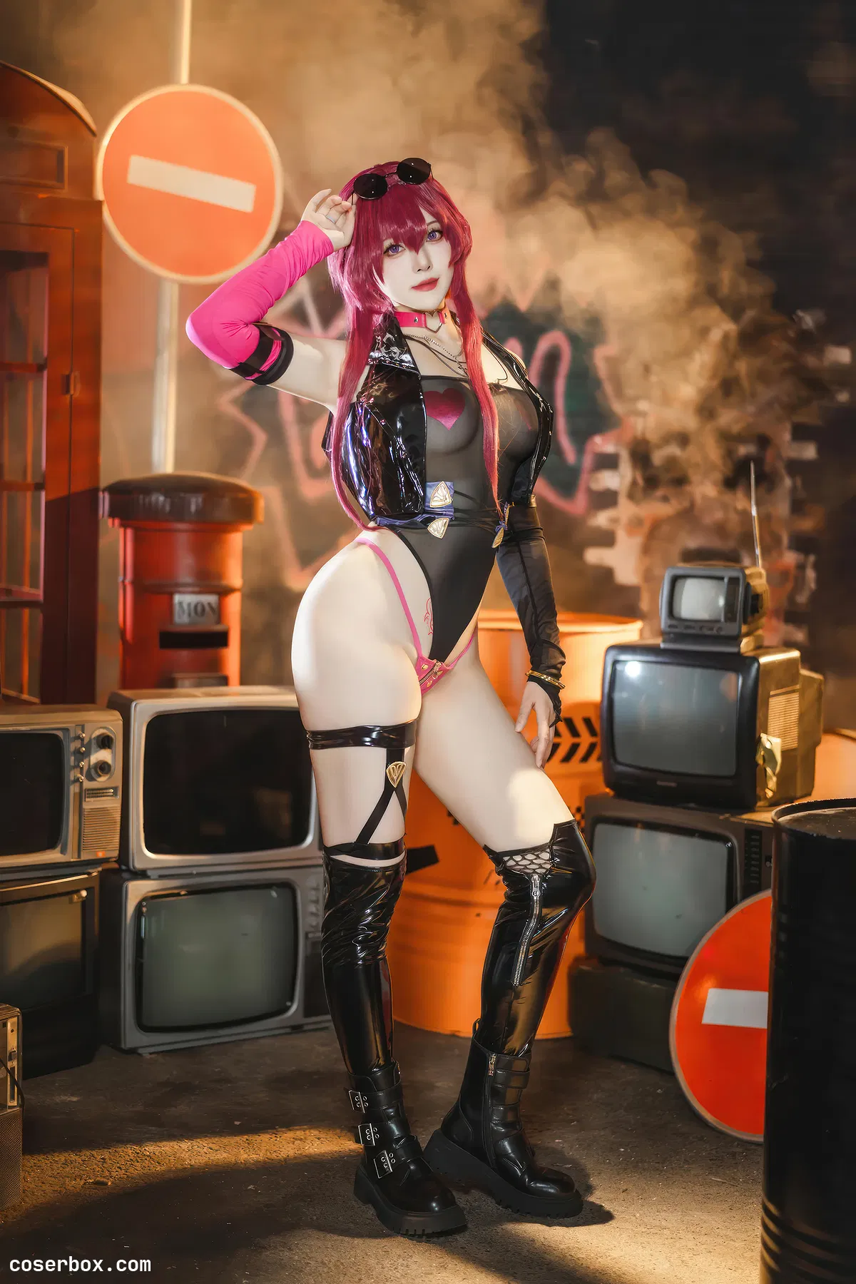 Natsuko夏夏子 2025.12.14 崩坏：星穹铁道 卡芙卡 dishwasher同人 - 1