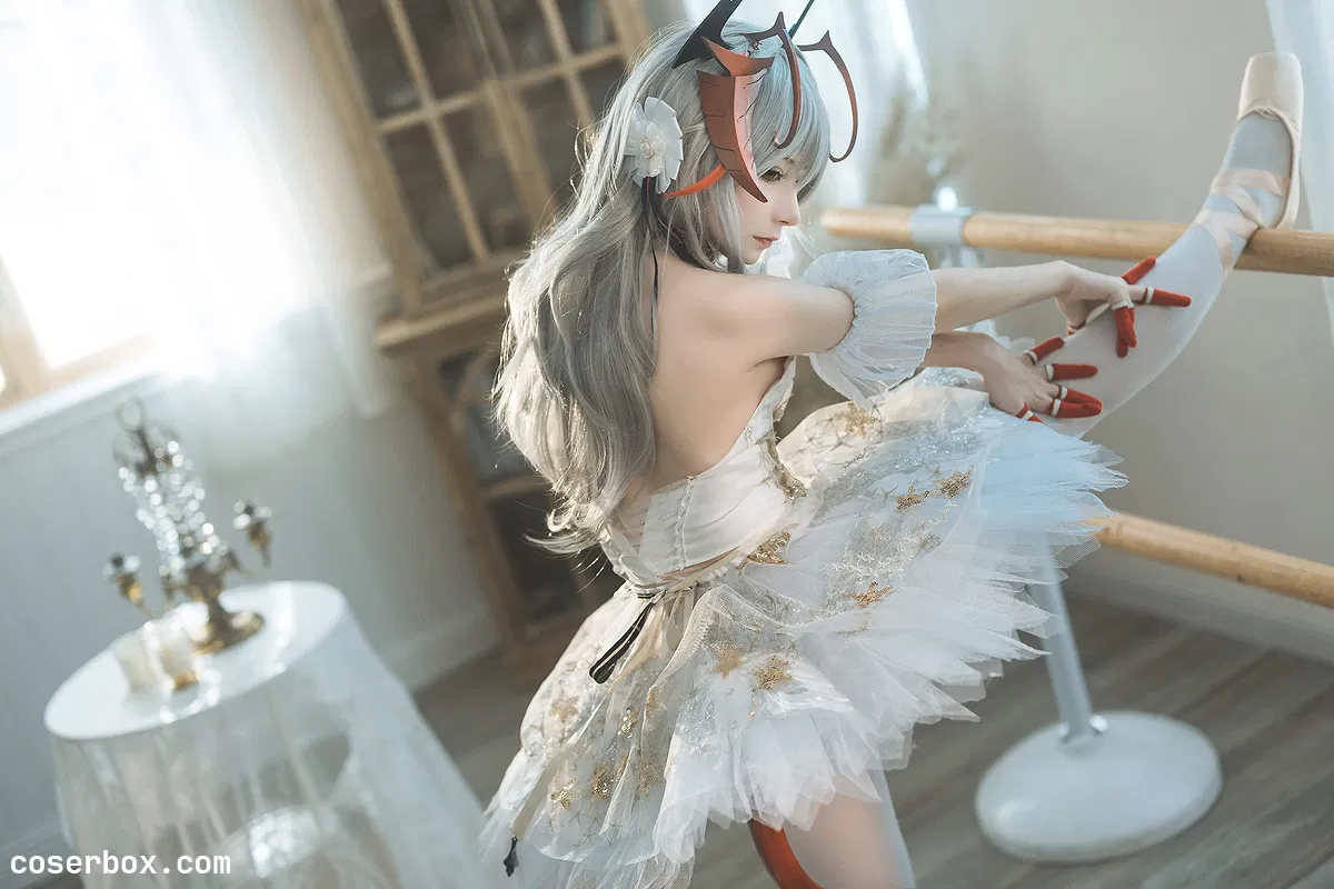 是三不是世w 2025.12.24 明日方舟 W 芭蕾 - 2