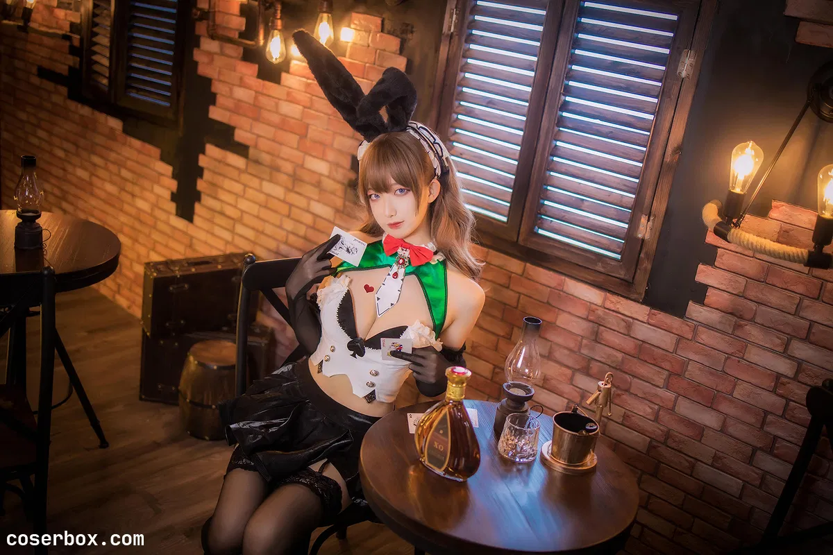 封疆疆v 2026.01.03 莫妮卡 女郎 (死或生 x 碧蓝航线) - 2