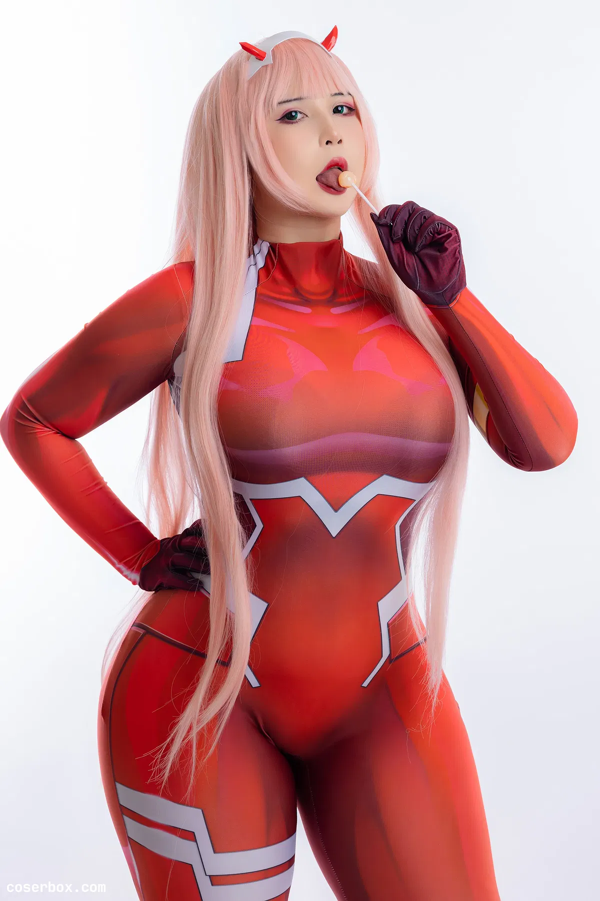 UyUy 2026.01.21 Zero Two - 1