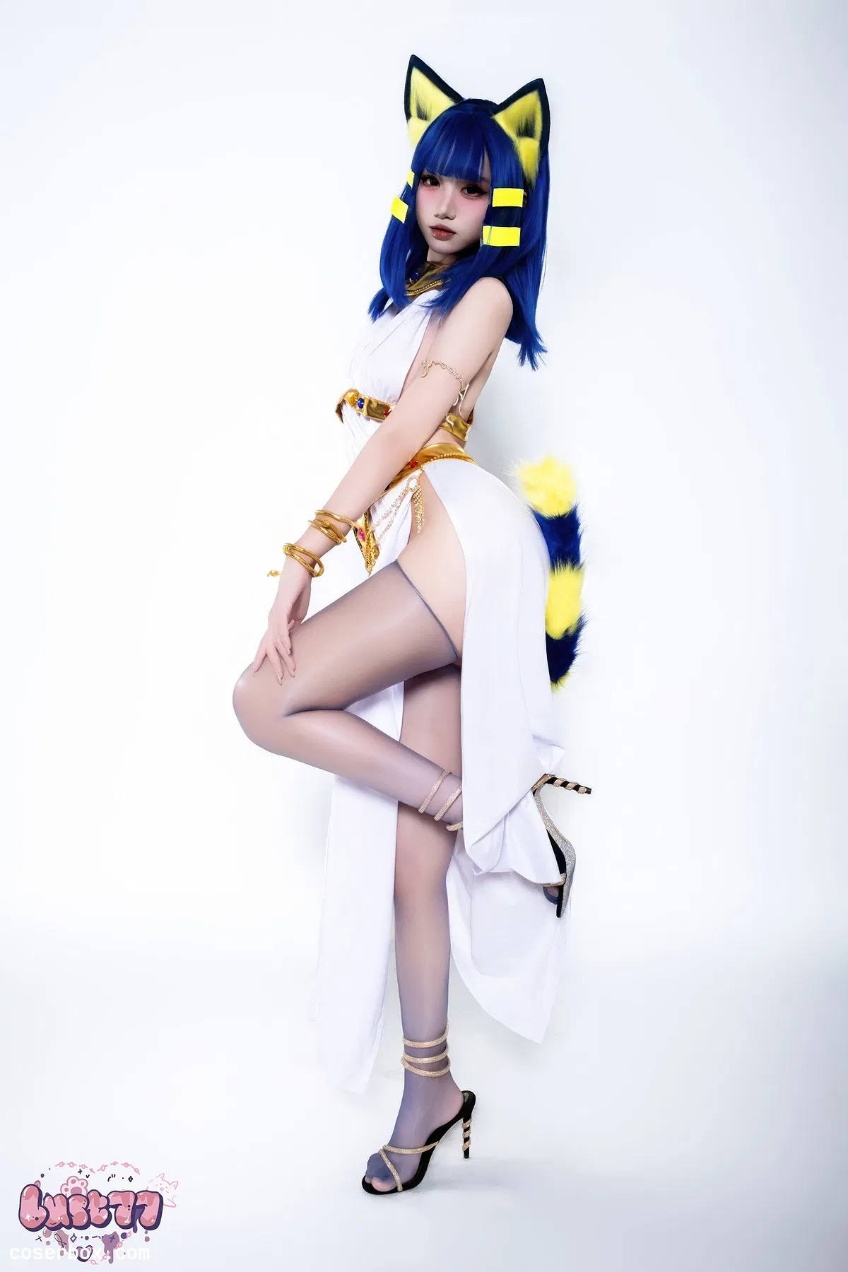 柒柒要乖哦 2026.02.07 白·埃及猫 - 2