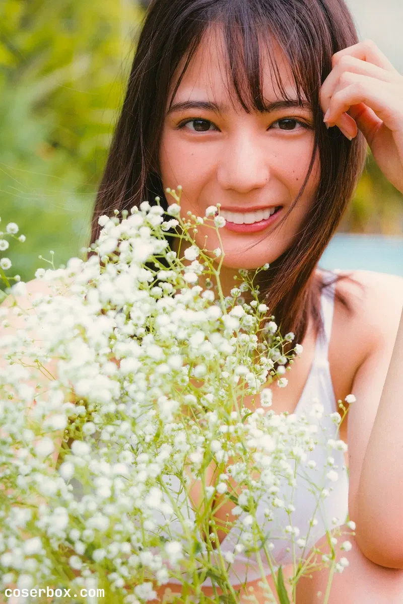 Weekly 2026.03.05 小坂菜緒 1st写真集「君は誰」