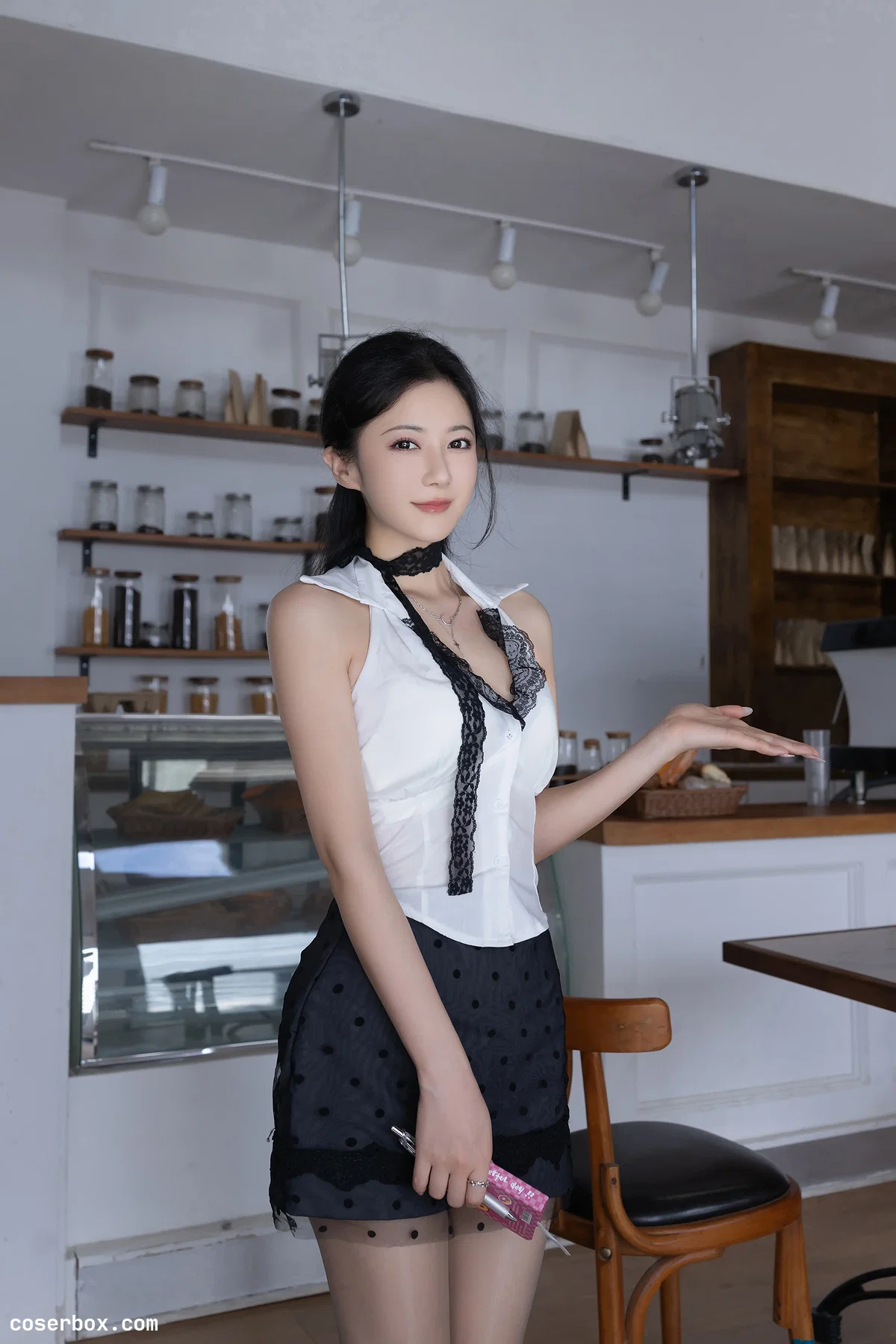 鱼子酱Fish 2026.03.17 咖啡店的邂逅 - 2