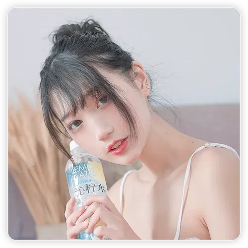 周叽是可爱兔兔